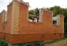 Photo of Строительство кирпичного дома: выбор кирпича и кладки