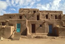 Photo of Строительство дома из глины: традиционные методы